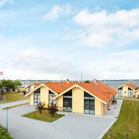 8 Person In Holiday home